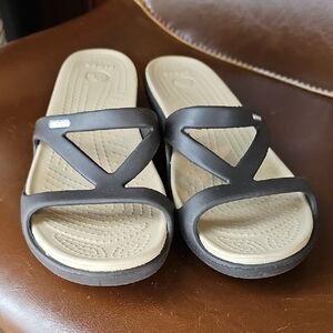Crocs Patricia II Strappy Wedge Slip On Sandals Women’s Size 10